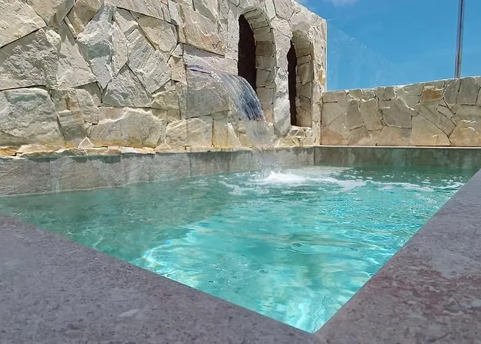 Cocomar I- Luxurious With Pool Near The Sea Ferienhaus *