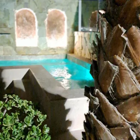 بيت للعطل Cocomar I- Luxurious With Pool Near The Sea