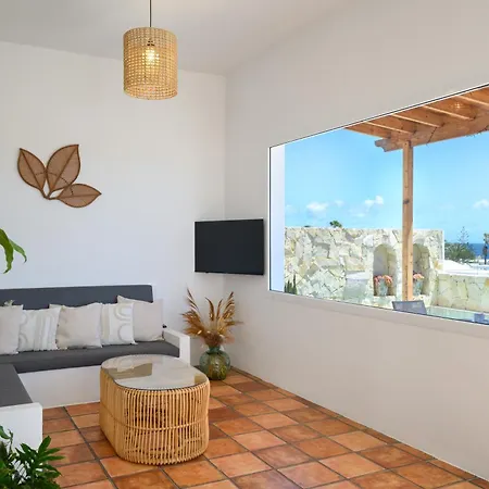 Nyaraló Cocomar I- Luxurious Ecovilla With Pool Near The Sea