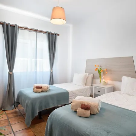 Dom wakacyjny Cocomar I- Luxurious Ecovilla With Pool Near The Sea Guatiza