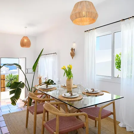بيت للعطل Cocomar I- Luxurious Ecovilla With Pool Near The Sea Guatiza