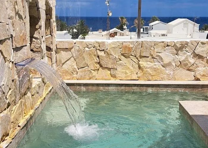 Cocomar I- Luxurious With Pool Near The Sea Guatiza