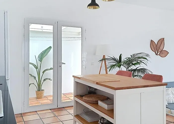 Cocomar I- Luxurious With Pool Near The Sea *